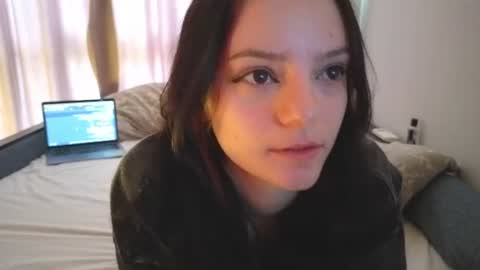 Snapshot of caseykissing chatting on 06-20-26, 10:51 caseykissing online show from 06-20-26, 10:51