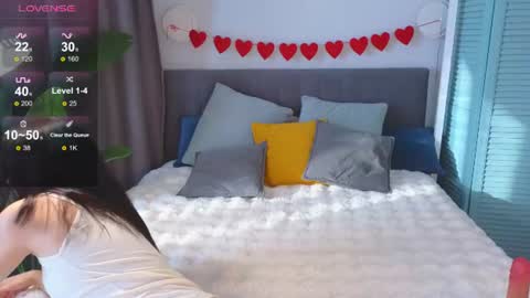 Snapshot of caseykissing chatting on 06-26-26, 03:27 caseykissing online show from 06-26-26, 03:27
