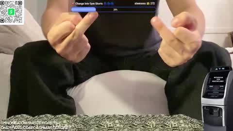 Snapshot of cashmastergrey chatting on 02-06-25, 04:42 Master Grey online show from 02-06-25, 04:42