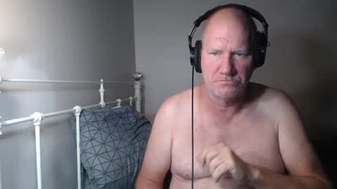 CasinoCam online show from 12-19-25, 07:26