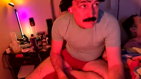 Snapshot of casory1922 chatting on 12-17-25, 10:21 hairyokieotter online show from 12-17-25, 10:21