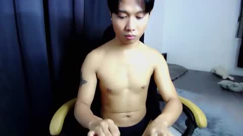 Snapshot of caspian_cum chatting on 06-21-26, 09:17 cas online show from 06-21-26, 09:17