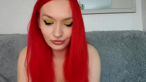 Snapshot of cassandratate chatting on 02-04-25, 08:46 Casey Chris online show from 02-04-25, 08:46