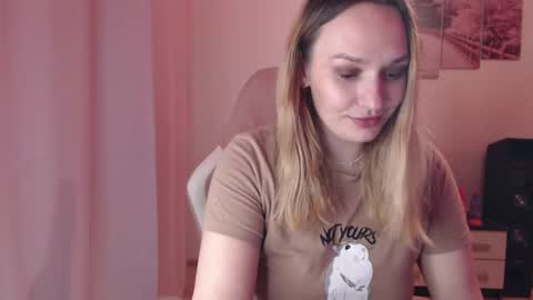 Snapshot of cassandratate chatting on 02-11-26, 04:23 Casey Chris online show from 02-11-26, 04:23