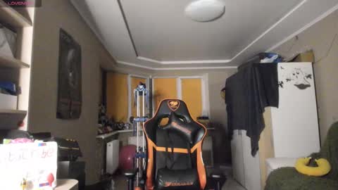 Snapshot of casserole007 chatting on 10-13-25, 09:04 Casserole007 online show from 10-13-25, 09:04