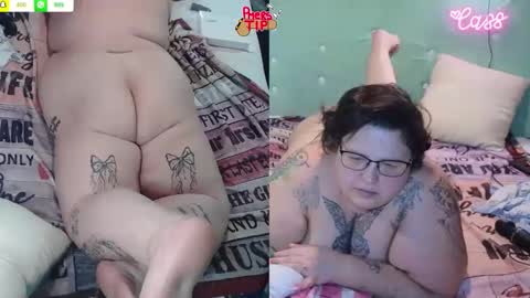 Snapshot of casserole_bbw chatting on 11-24-25, 03:01 Casserole bbw online show from 11-24-25, 03:01