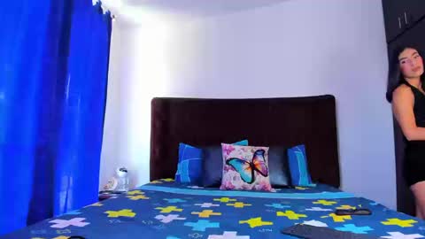 Snapshot of casseydagger chatting on 09-09-25, 04:28 CASSEY online show from 09-09-25, 04:28