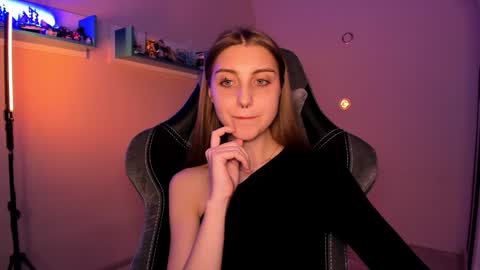 Snapshot of cassiablade1 chatting on 01-11-25, 07:27 Seductress Cassia FINDOM AND SADISM NO NUDE online show from 01-11-25, 07:27