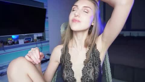 Snapshot of cassiablade1 chatting on 10-04-25, 03:54 Seductress Cassia FINDOM AND SADISM NO NUDE online show from 10-04-25, 03:54