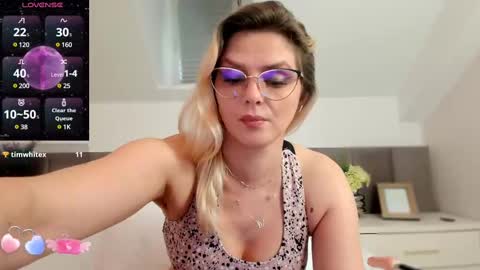 cassidyanne online show from 02-11-25, 01:09