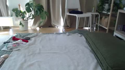 Snapshot of cassidyblake chatting on 07-05-26, 12:56 Cassidy online show from 07-05-26, 12:56