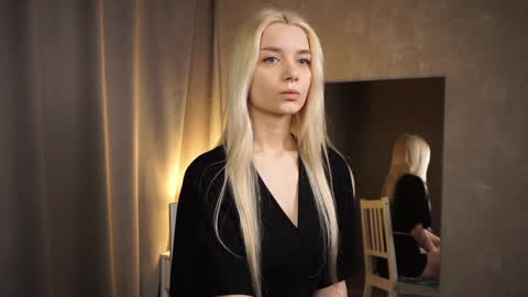 Cassie online show from 02-08-25, 02:49