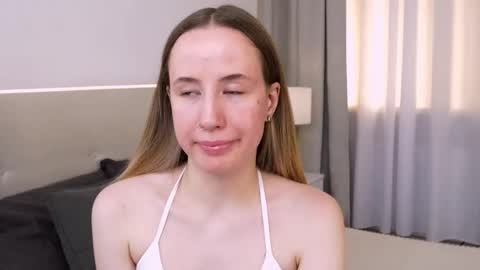 Cassie online show from 10-06-25, 09:34