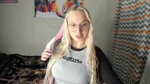 Cassie Rosss online show from 07-03-26, 08:04
