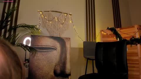 assie online show from 01-30-25, 03:11