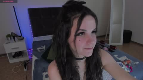 Snapshot of cassieevanss chatting on 12-12-24, 08:03 Cassie online show from 12-12-24, 08:03