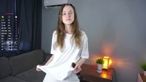 Snapshot of cassiehorridge chatting on 07-05-26, 05:25 Alice online show from 07-05-26, 05:25