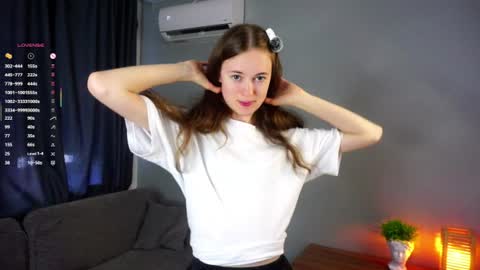 Snapshot of cassiehorridge chatting on 07-11-26, 05:21 Alice online show from 07-11-26, 05:21