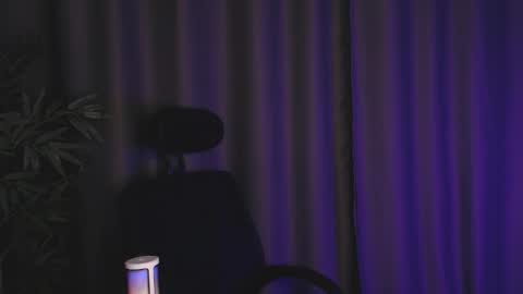 Cassie online show from 03-19-26, 01:15