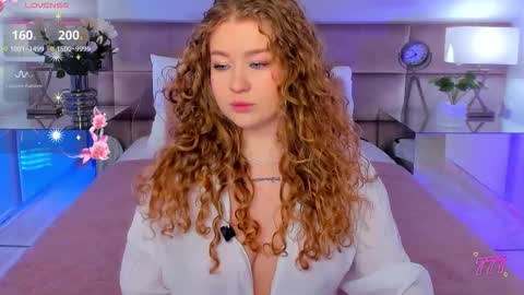 Snapshot of cassieride chatting on 02-06-26, 01:36 Curly online show from 02-06-26, 01:36