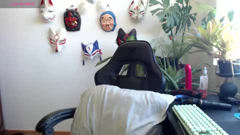 Snapshot of cat_salo chatting on 02-27-26, 03:45 Maria kittie PVT model online show from 02-27-26, 03:45