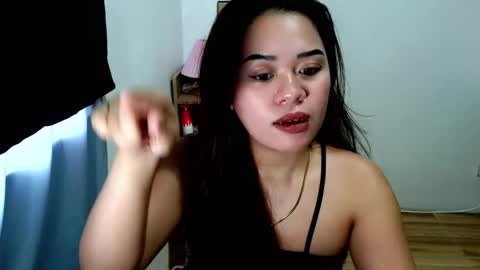 Snapshot of cat_woman143 chatting on 06-02-26, 01:29 cat_woman143 online show from 06-02-26, 01:29