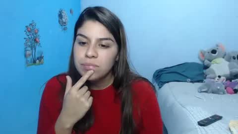 Snapshot of cata_09 chatting on 12-24-24, 12:44 cata online show from 12-24-24, 12:44