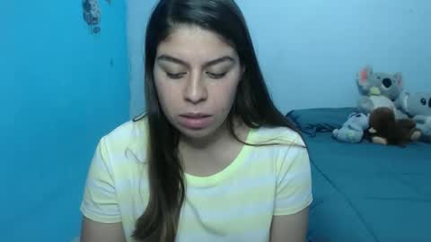 Snapshot of cata_09 chatting on 10-15-25, 04:51 cata online show from 10-15-25, 04:51