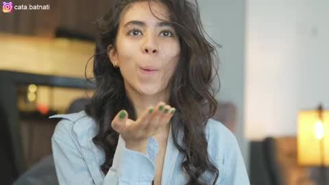 Catalina online show from 04-08-26, 02:39