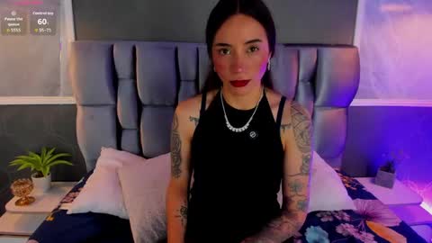 Snapshot of cata_jonees chatting on 05-13-26, 08:16 Cata online show from 05-13-26, 08:16