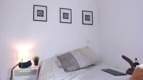    online show from 04-16-26, 09:26