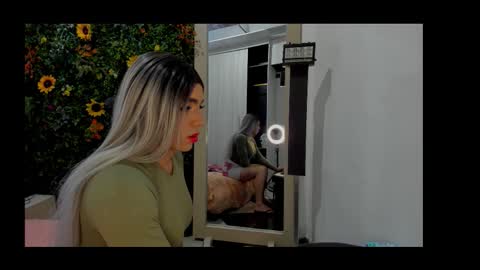 cata_sanchez online show from 11-23-25, 11:37