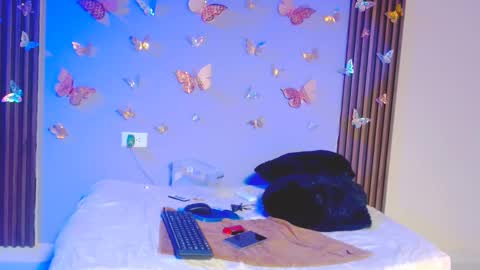 Snapshot of cataasexy18 chatting on 02-20-25, 12:41 catalina online show from 02-20-25, 12:41