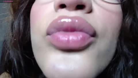 Snapshot of catalaia_stomm chatting on 11-04-25, 01:21 catalaia_stomm online show from 11-04-25, 01:21