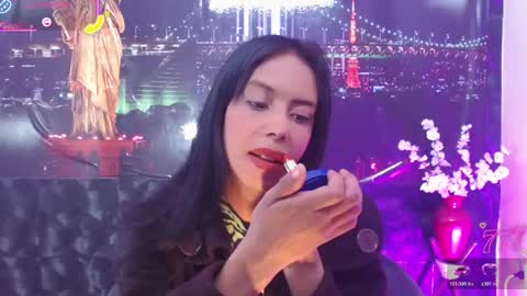 Snapshot of catalella_ar chatting on 06-10-26, 03:18 Queen Catalella online show from 06-10-26, 03:18