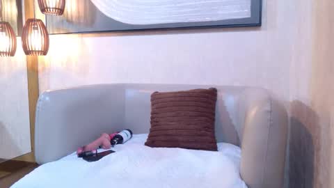 cataleya1_sm online show from 11-10-25, 11:42