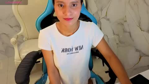 Snapshot of cataleya23_a chatting on 05-19-26, 08:59 cataleya23_a online show from 05-19-26, 08:59
