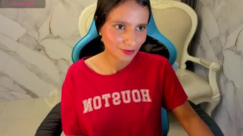 Snapshot of cataleya23_a chatting on 05-20-26, 08:37 cataleya23_a online show from 05-20-26, 08:37