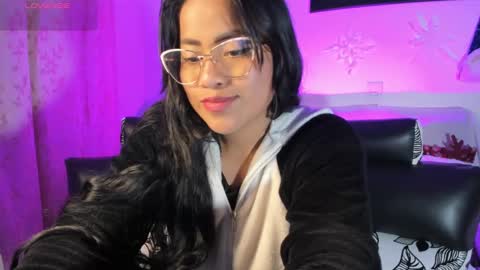 Flor....... online show from 12-06-24, 03:52