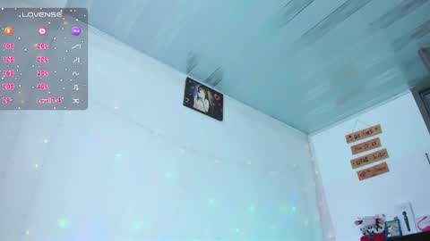 Flor....... online show from 02-27-25, 07:15