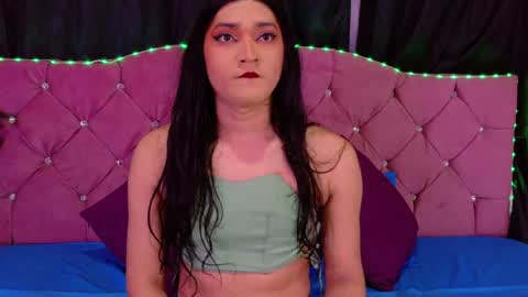 Snapshot of cataleya_divine chatting on 05-13-26, 11:51 Cata Prins online show from 05-13-26, 11:51