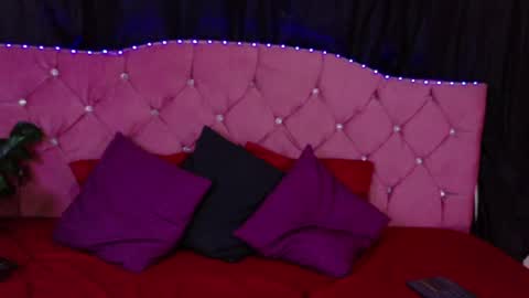 Snapshot of cataleya_divine chatting on 05-31-26, 12:12 Cata Prins online show from 05-31-26, 12:12