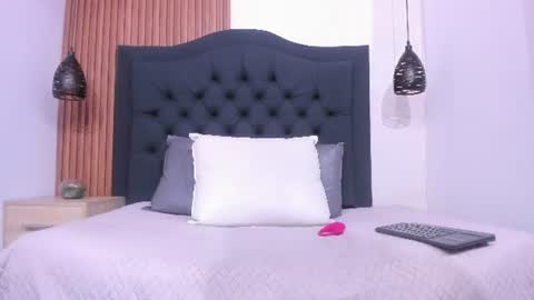 Snapshot of cataleya_marin_ chatting on 07-06-26, 08:00 cataleya_marin_ online show from 07-06-26, 08:00