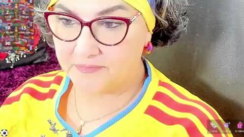 Snapshot of cataleya_mom_ chatting on 06-18-26, 09:14 cataleya online show from 06-18-26, 09:14