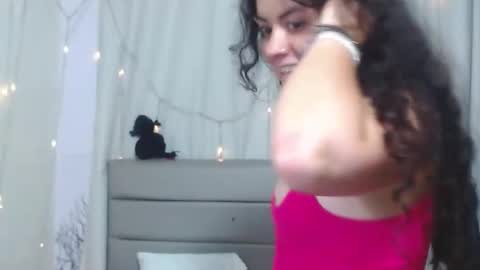 Snapshot of cataleya_russors chatting on 10-26-25, 10:32 cataleya_russors online show from 10-26-25, 10:32