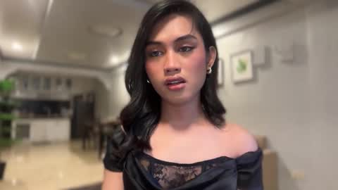 Snapshot of catalina2605 chatting on 10-28-25, 05:37 catalina2605 online show from 10-28-25, 05:37