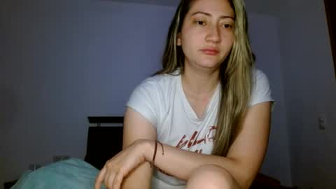 Snapshot of catalina764530197 chatting on 07-23-26, 01:30 Catalina online show from 07-23-26, 01:30