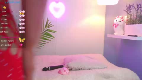 Snapshot of catalina__lovers chatting on 02-28-25, 05:15 Catalina lovers online show from 02-28-25, 05:15