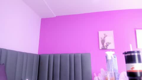 catalina online show from 04-03-26, 08:01