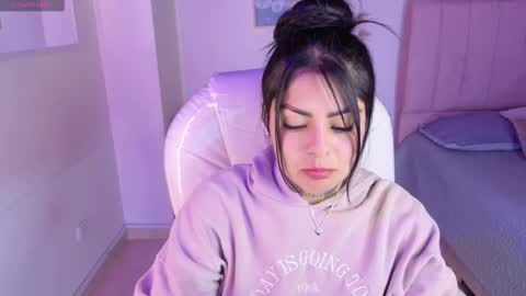 Snapshot of catalina_naughtyy chatting on 11-23-25, 09:58 Catalina online show from 11-23-25, 09:58